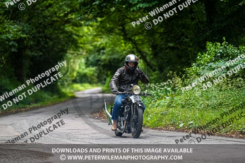 Vintage motorcycle club;eventdigitalimages;no limits trackdays;peter wileman photography;vintage motocycles;vmcc banbury run photographs